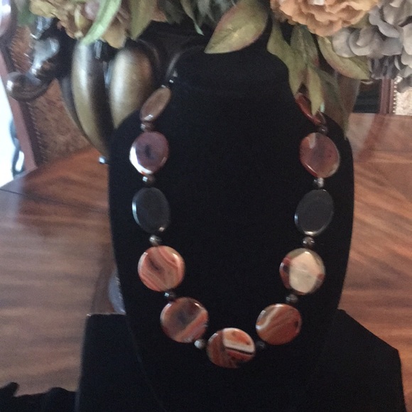 Handmade Carnelian and Onyx Necklace - Picture 4 of 4